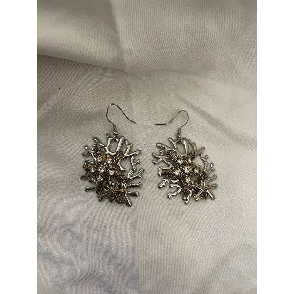 Vintage Silver Tone Coral Starfish Rhinestone Dangle Pierced Earrings - Picture 3 of 7